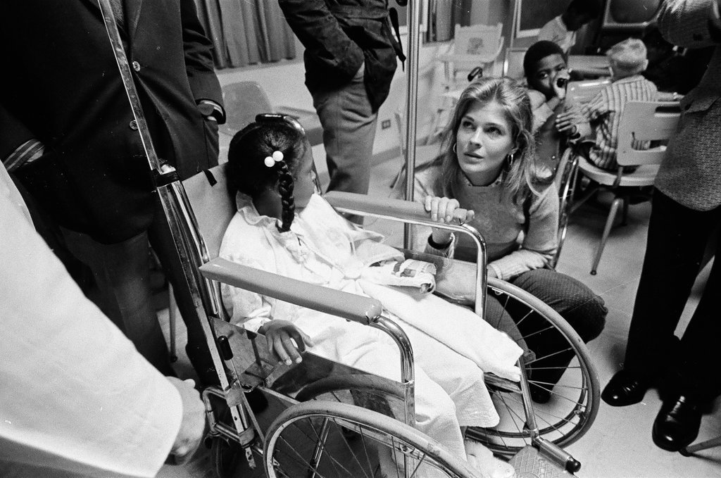 Candice Bergen visits La Rabida Children's Hospital - Peters (Clarence or Pete) for Chicago Sun-Times