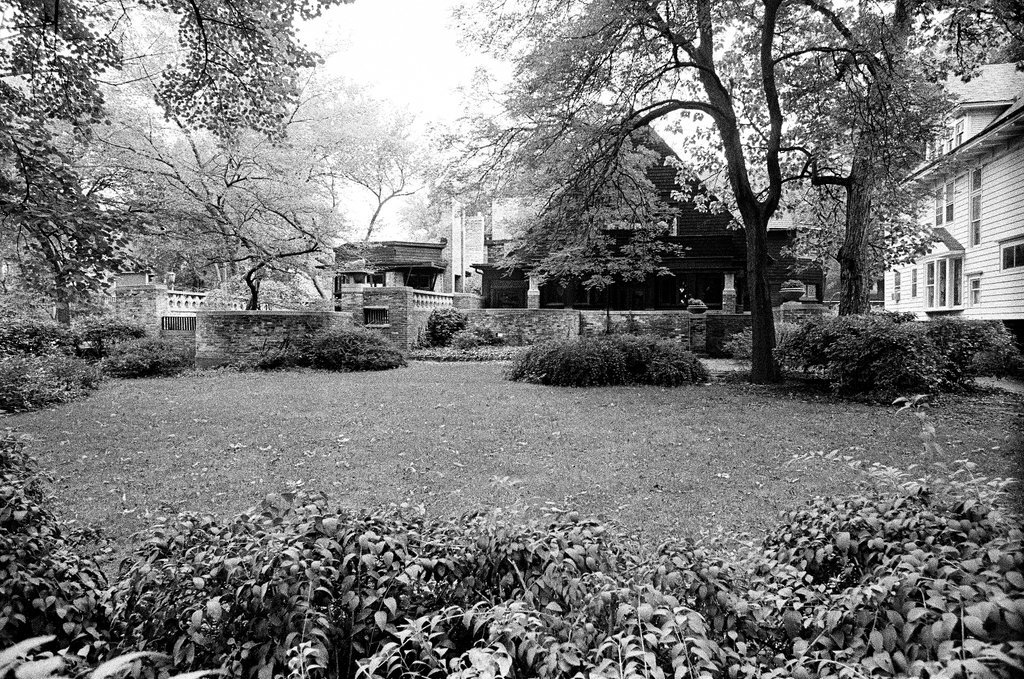Former Frank Lloyd Wright home in Oak Park - William (Bill) Deluga for Chicago Sun-Times