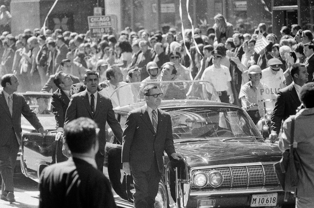Parade for Apollo 15 astronauts - Duane Hall for Chicago Sun-Times