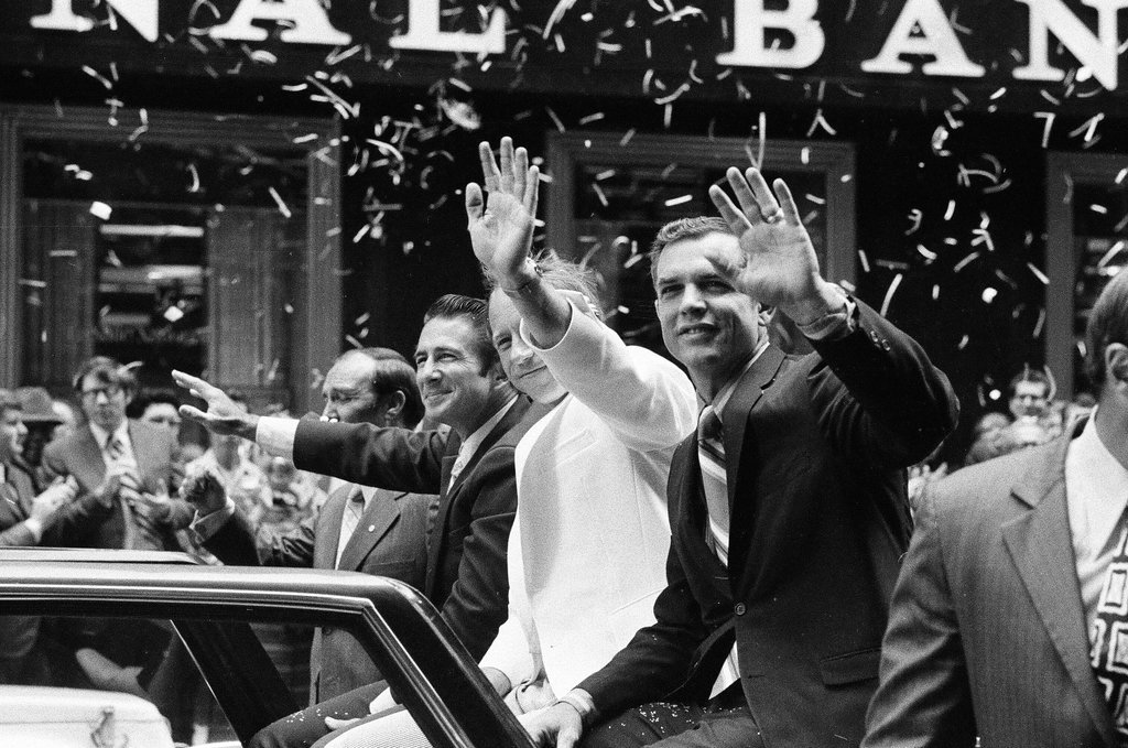 Parade for Apollo 15 astronauts - James (Jim) Klepitsch for Chicago Sun-Times