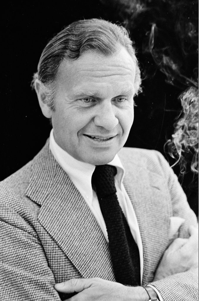 Bill Blass smoking cigarette - Henry Herr Gill for Chicago Sun-Times