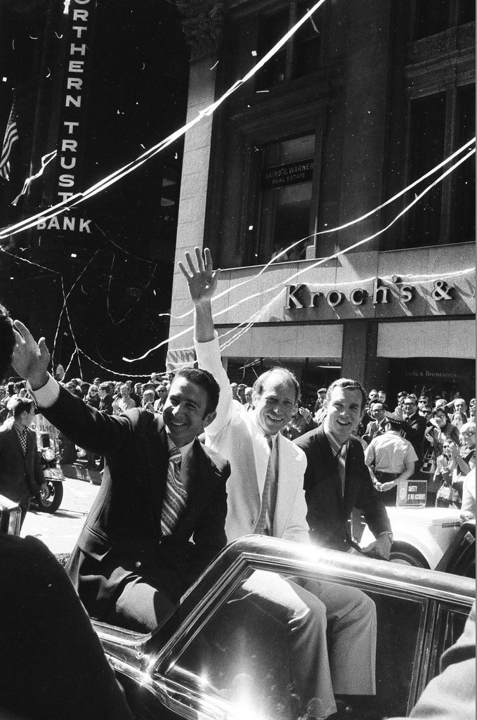 Parade for Apollo 15 astronauts - Duane Hall for Chicago Sun-Times
