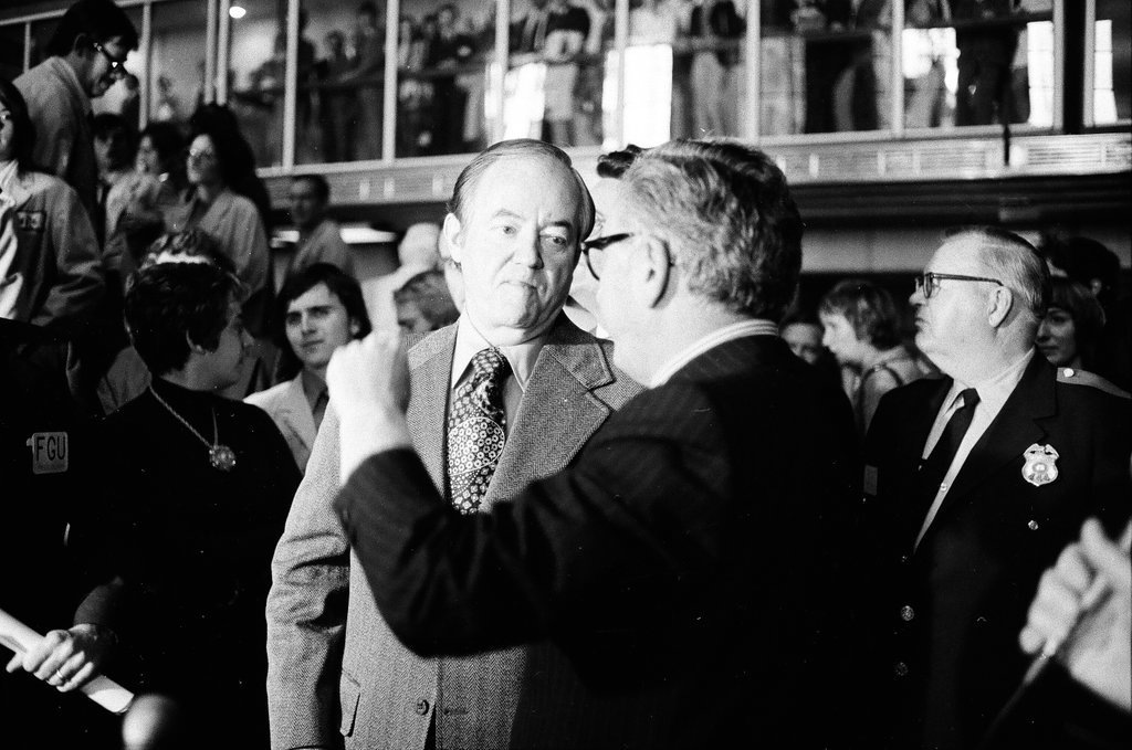 Hubert Humphrey visiting Chicago Mercantile Exchange - Perry C. Riddle for Chicago Sun-Times