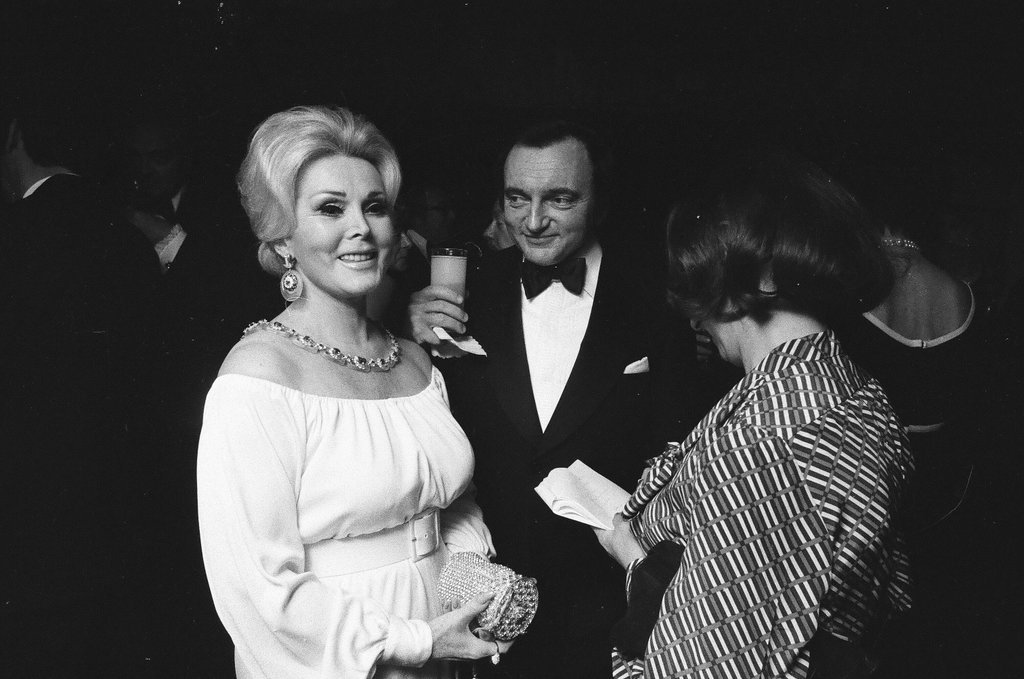 Zsa Zsa Gabor attending wedding anniversary party - Duane Hall for Chicago Sun-Times