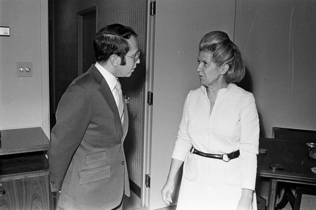 Zsa Zsa Gabor at a cocktail party - Charles Krejcsi for Chicago Sun-Times