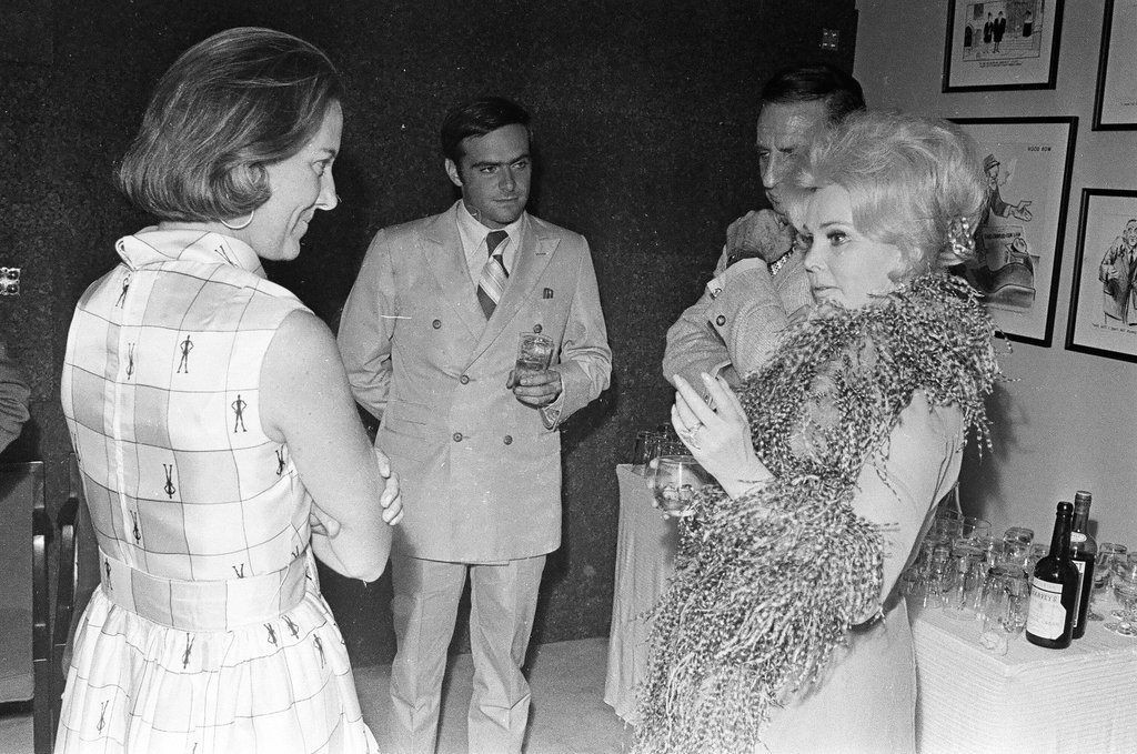 Zsa Zsa Gabor at a cocktail party - Charles Krejcsi for Chicago Sun-Times