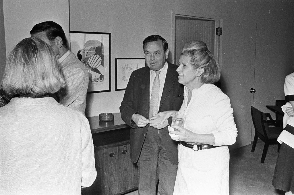 Zsa Zsa Gabor at a cocktail party - Charles Krejcsi for Chicago Sun-Times