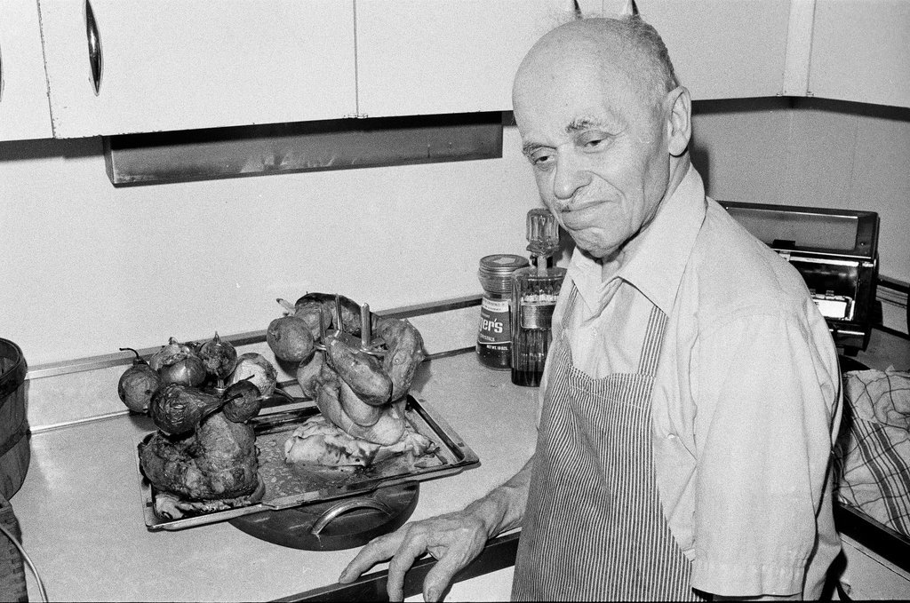Kungsholm restaurant - Chicago Sun-Times