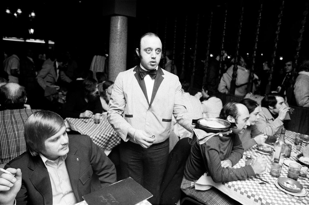 Patrons of Greek Islands restaurant - Chicago Sun-Times