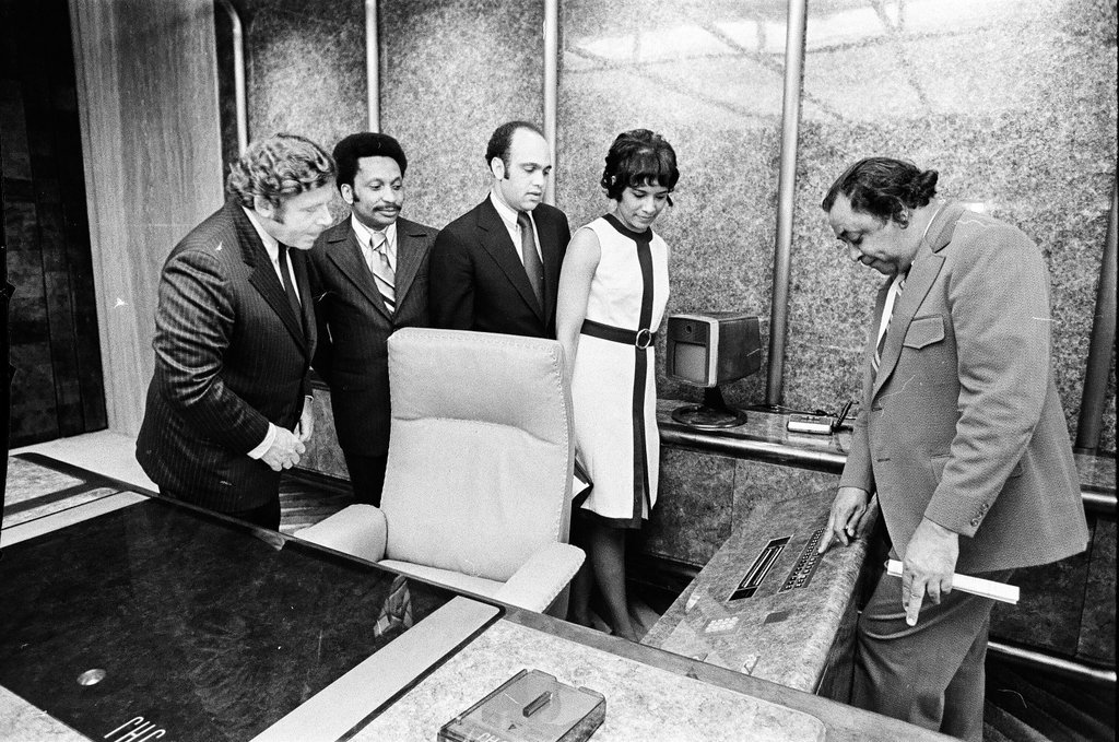 Open house at Johnson Publishing Company - Chicago Sun-Times
