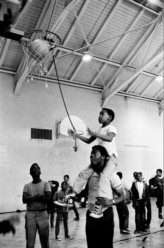 Kids play on indoor basketball court - Chicago Sun-Times