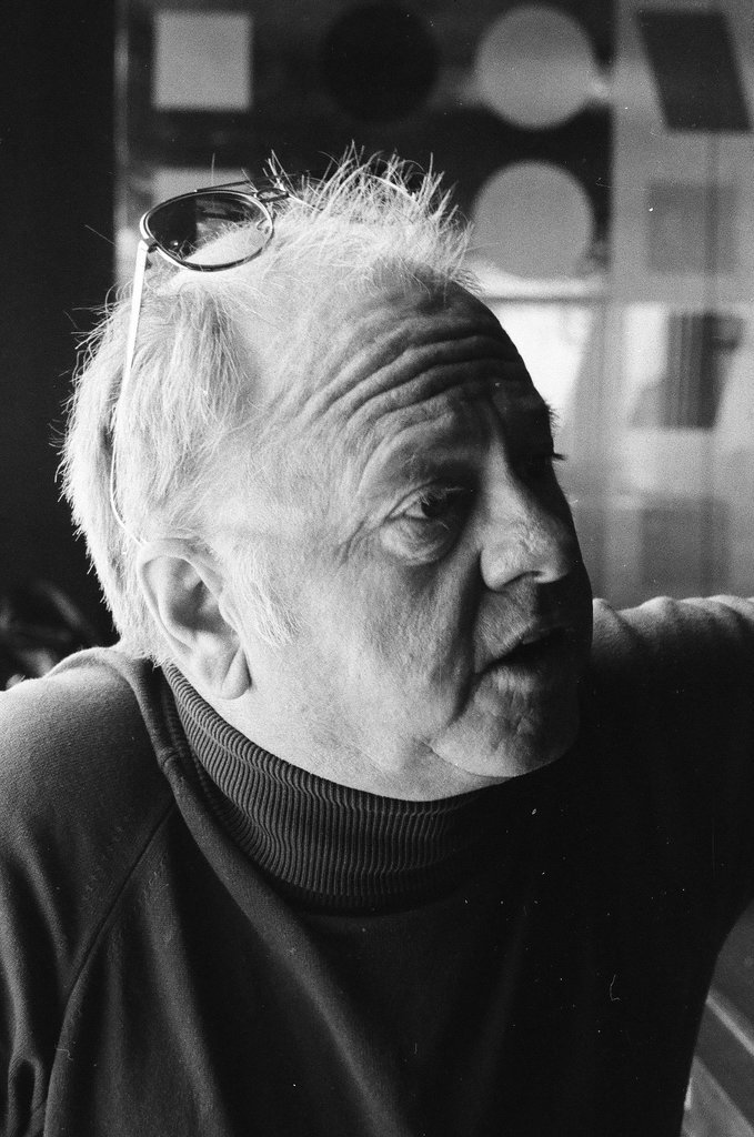 Mickey Rooney sitting at a piano - Bob Fila for Chicago Sun-Times