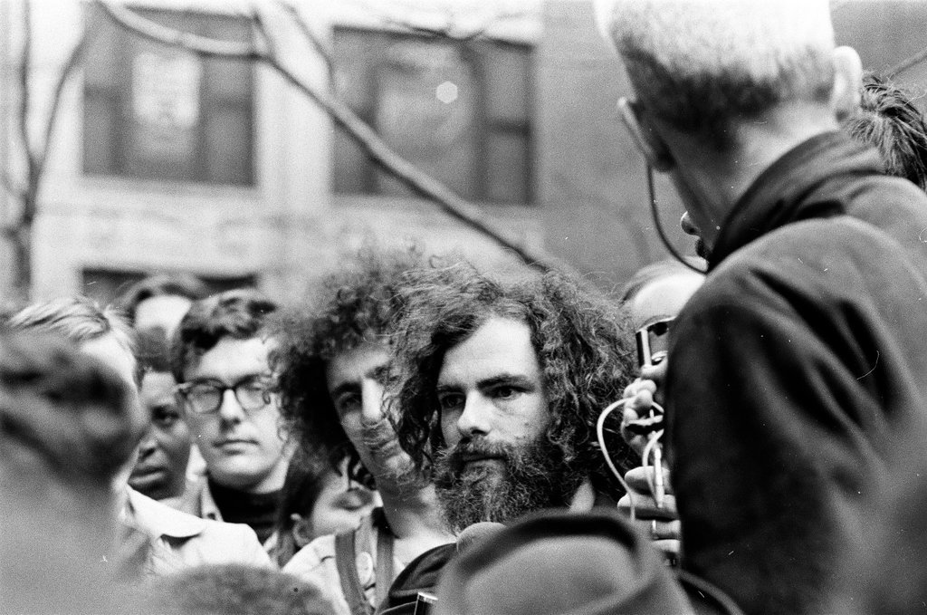 Abbie Hoffman and others at demonstration outside Federal Building - Chicago Sun-Times