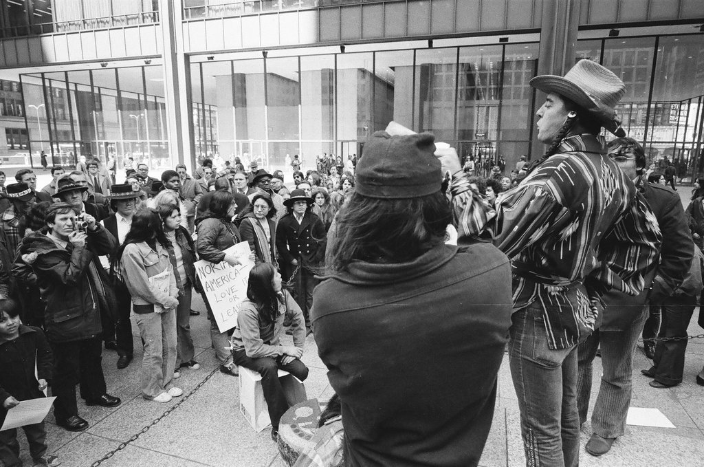 Native American demonstration at Civic Center - Chicago Sun-Times