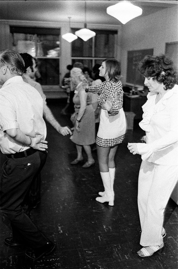 Students in a disco class - Chicago Sun-Times