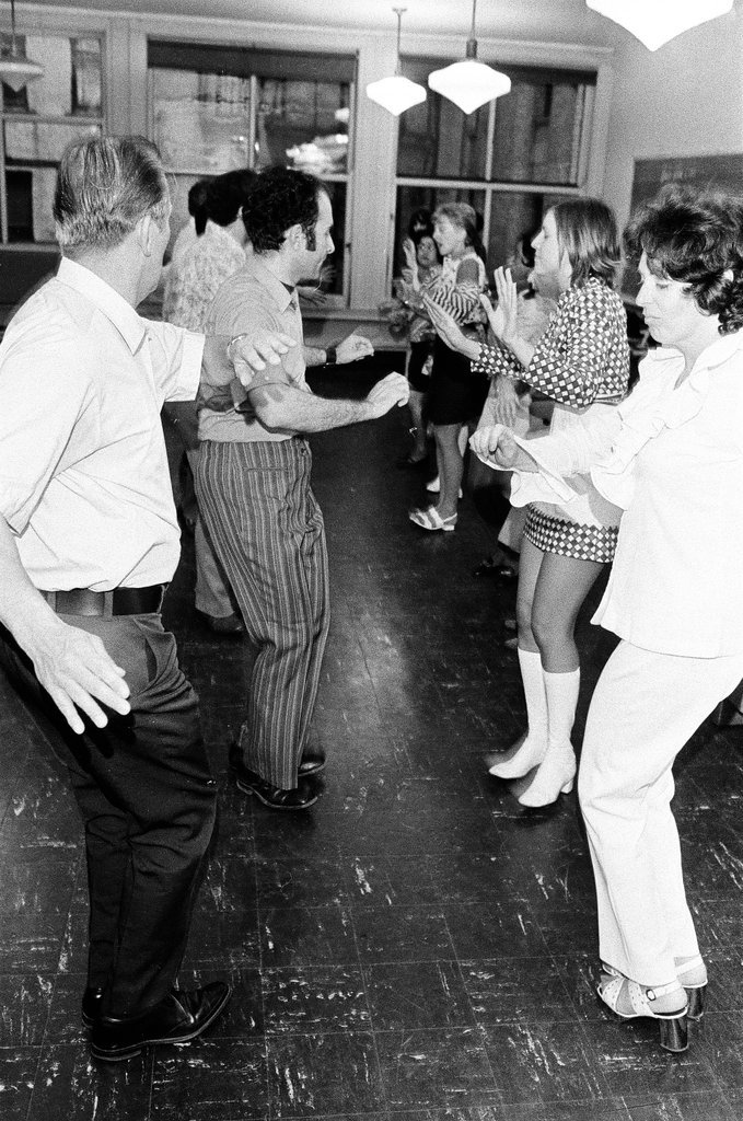 Students in a disco class - Chicago Sun-Times