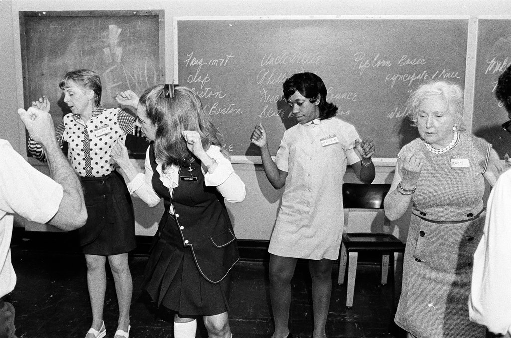 Students in a disco class - Chicago Sun-Times