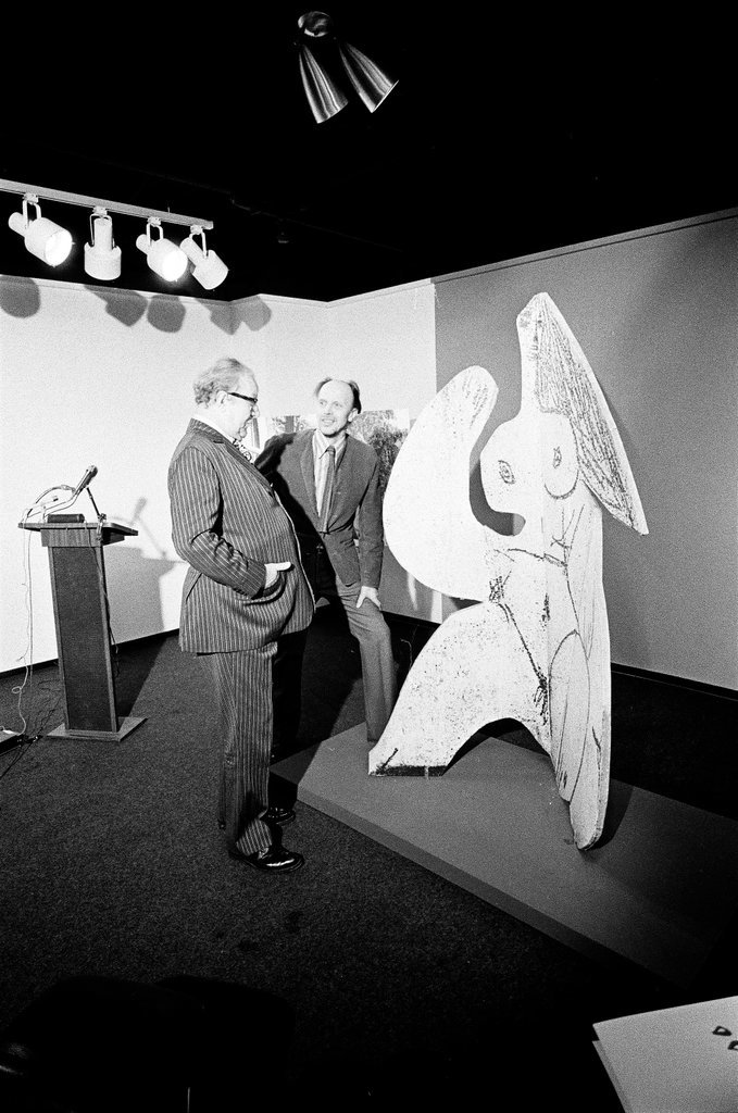 Model of Picasso's The Bather sculpture on display - Chicago Sun-Times
