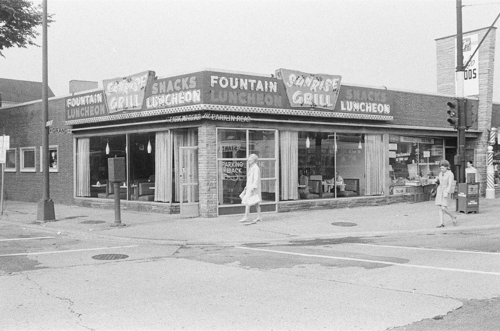 Neighborhood park and businesses up and down North Austin Avenue - Chicago Sun-Times