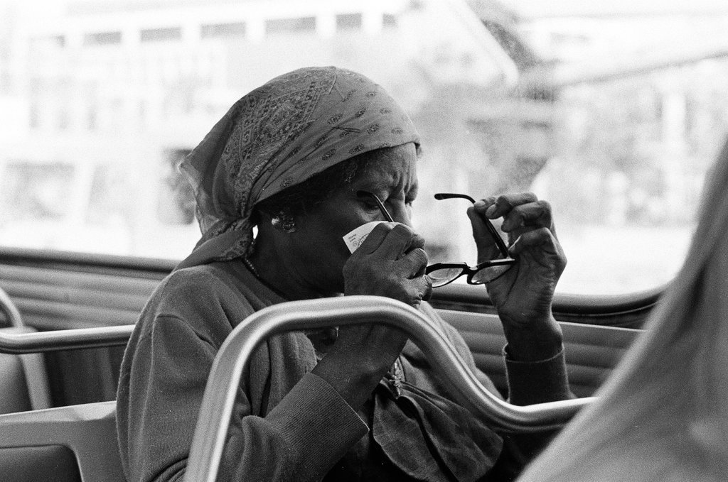 Bus driver and passengers - Chicago Sun-Times