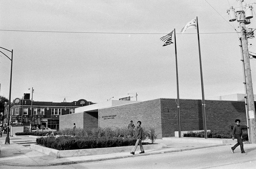 Whitney M. Young, Jr. branch of Chicago Public Library - Chicago Sun-Times