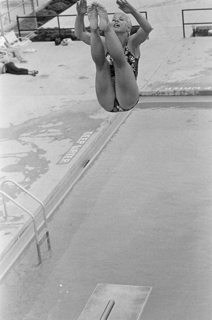 Women competing in Olympic diving trials - Larry Graff for Chicago Sun-Times