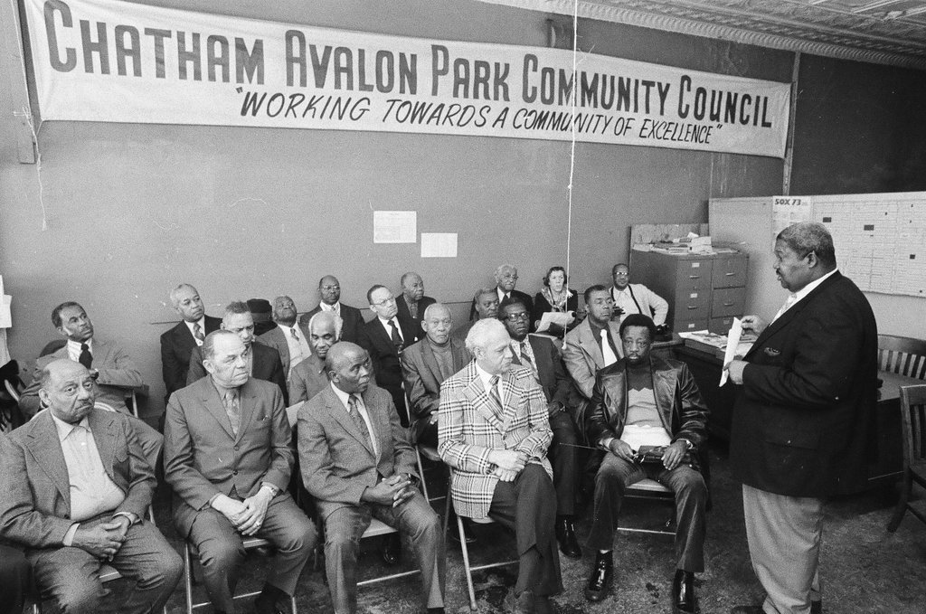 Chatham Park Manor radio patrol - Howard D. Simmons for Chicago Sun-Times