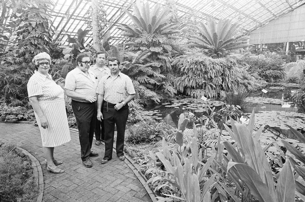 Employees of Garfield Park Conservatory - Chicago Sun-Times