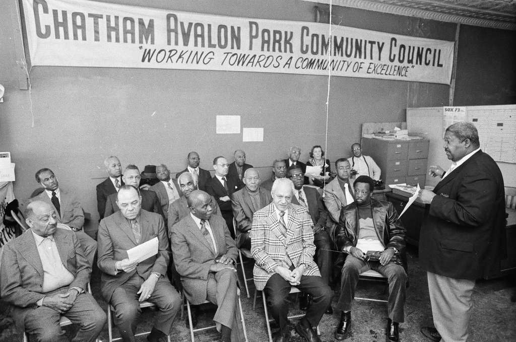 Chatham Park Manor radio patrol - Howard D. Simmons for Chicago Sun-Times