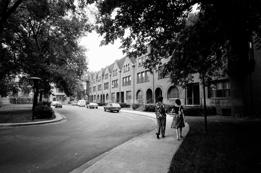 Townhouses on West Chalmers Place - Pete Peters for Chicago Sun-Times