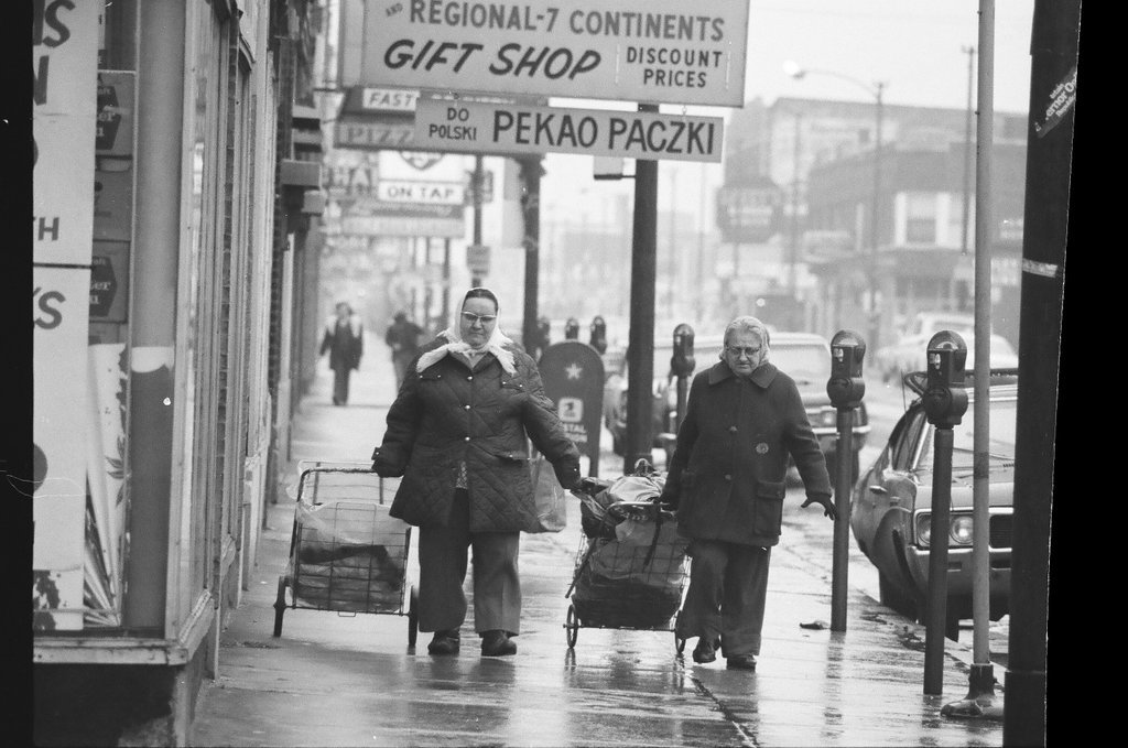 People in Avondale neighborhood - Perry C. Riddle for Chicago Sun-Times