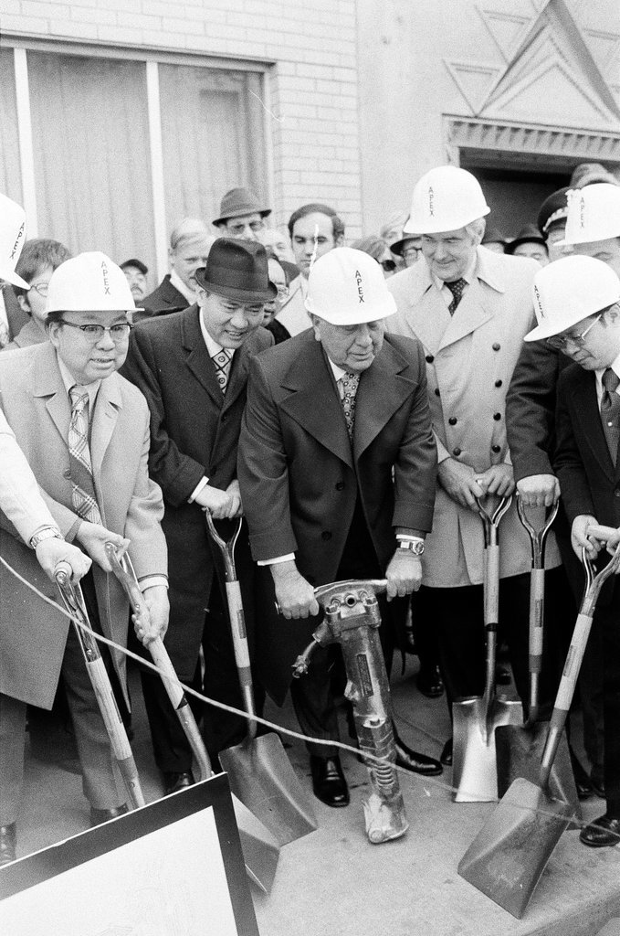 Groundbreaking ceremony for new Chinatown gate - Henry Herr Gill for Chicago Sun-Times