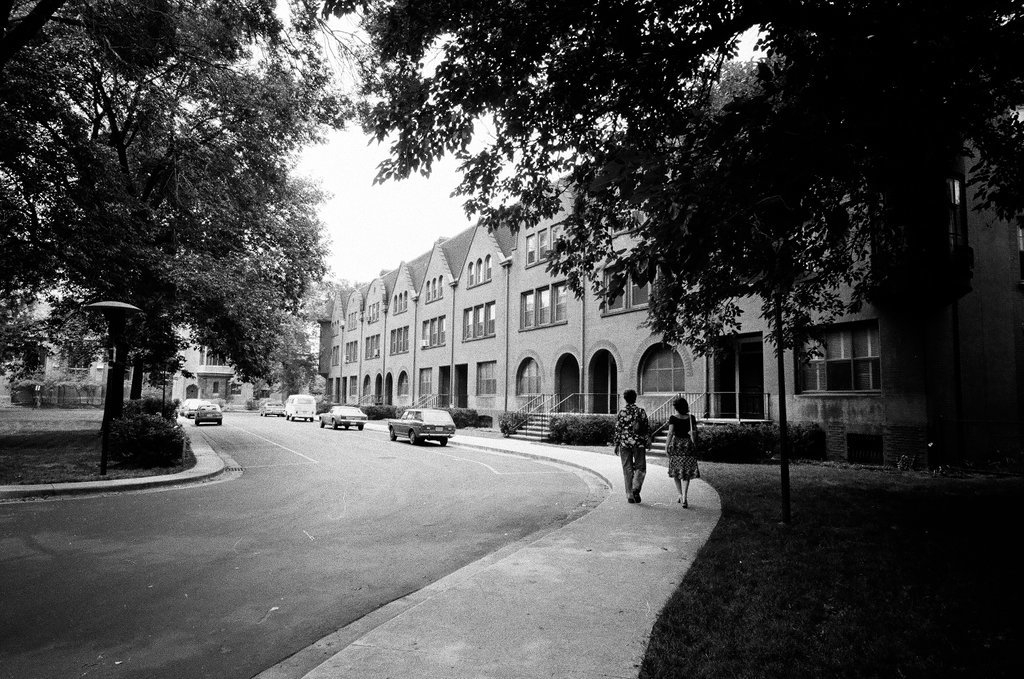 Townhouses on West Chalmers Place - Pete Peters for Chicago Sun-Times