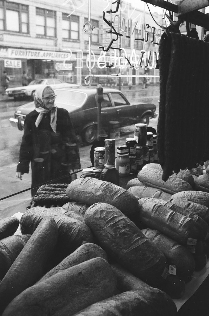 People in Avondale neighborhood - Perry C. Riddle for Chicago Sun-Times