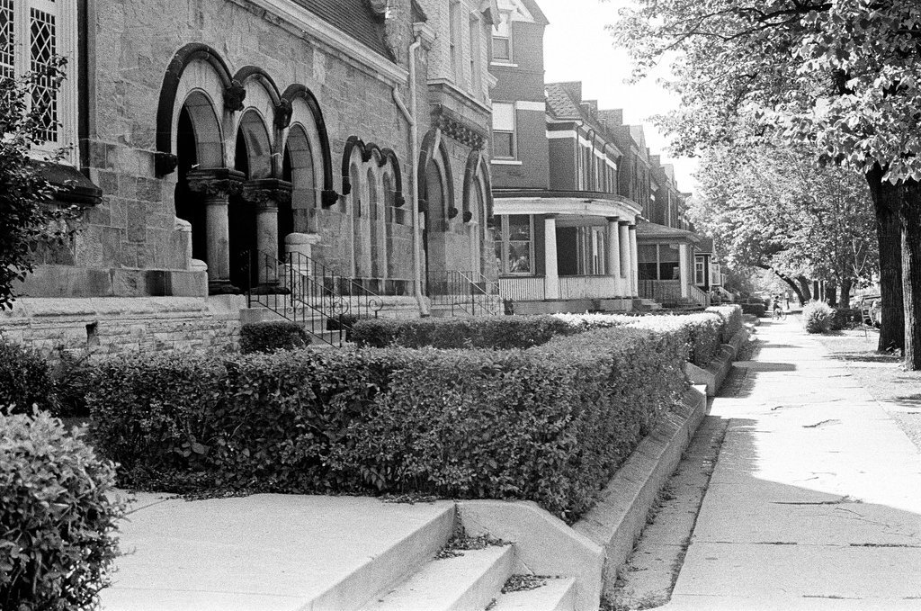 Scenes around Pullman neighborhood - Edward DeLuga for Chicago Sun-Times