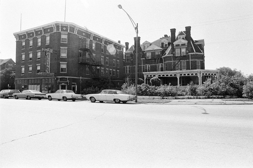 Scenes around Pullman neighborhood - Edward DeLuga for Chicago Sun-Times