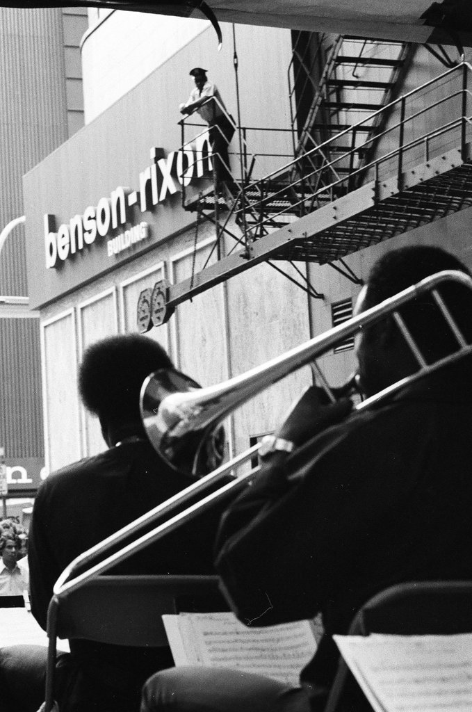 Jazz concert in the Loop - Larry Graff for Chicago Sun-Times