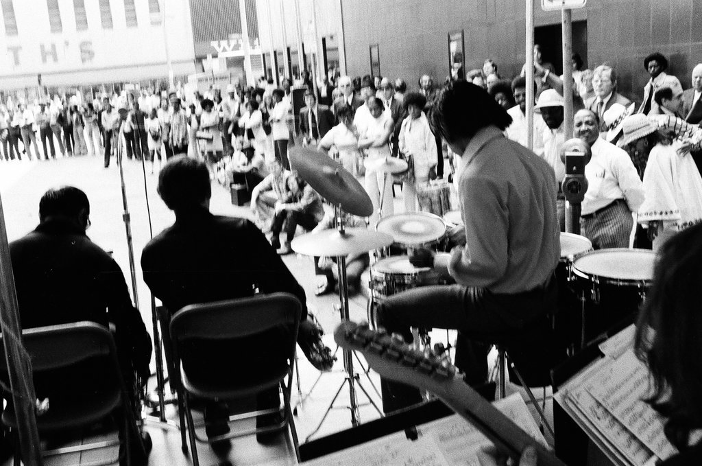 Jazz concert in the Loop - Larry Graff for Chicago Sun-Times