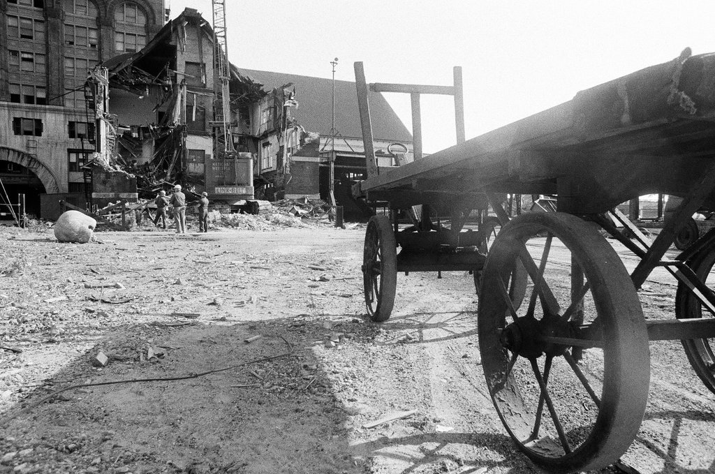 Demolition of Illinois Central station - John H. White for Chicago Sun-Times