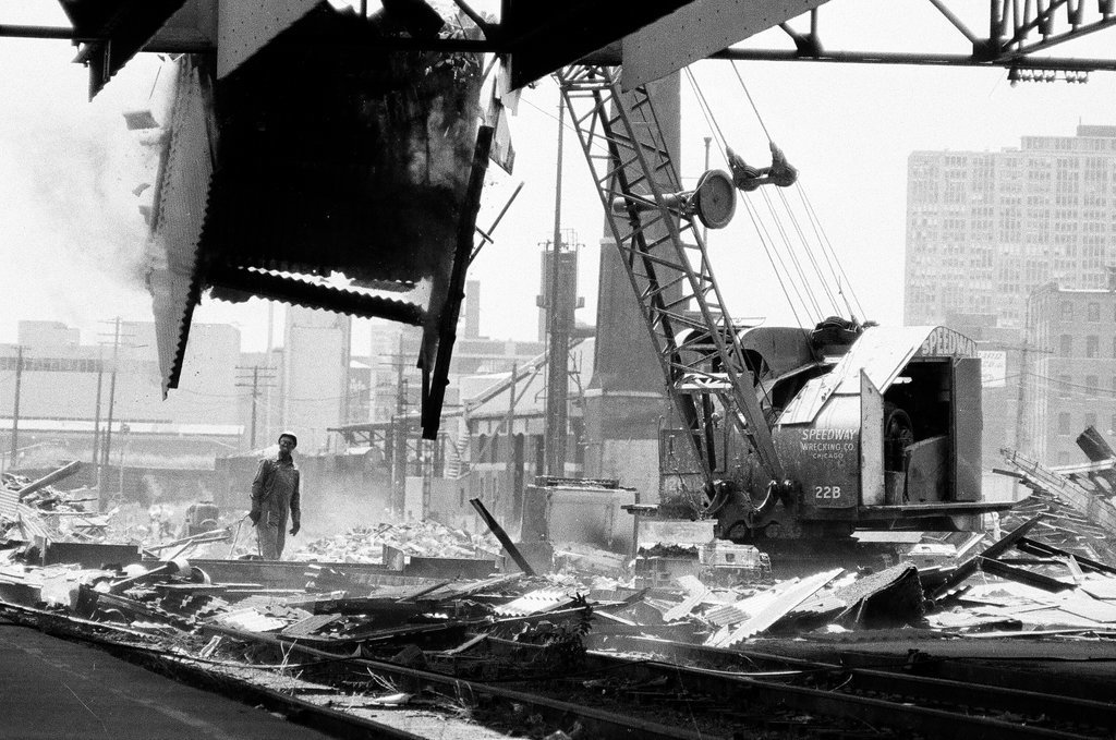 Demolition of Illinois Central station - Bob Fila for Chicago Sun-Times