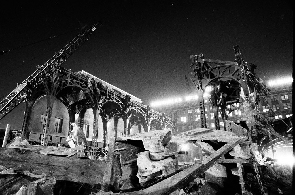 Metal skeleton of partially demolished Union Station concourse - Howard D. Simmons for Chicago Sun-Times