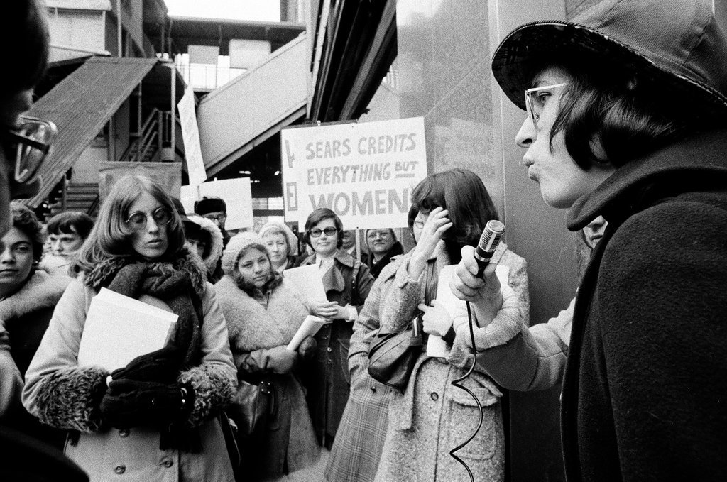 National Organization for Women picketing - Chicago Sun-Times