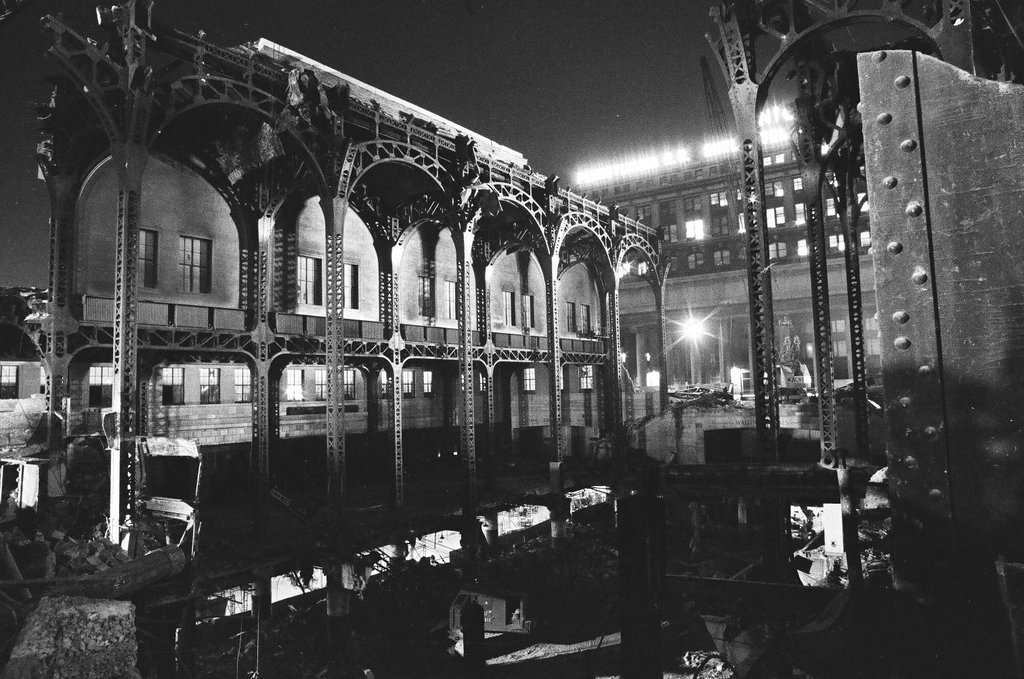 Metal skeleton of partially demolished Union Station concourse - Howard D. Simmons for Chicago Sun-Times