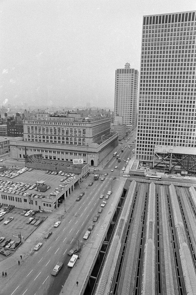 Aerial view of Union Station and train sheds - Gene Pesek for Chicago Sun-Times