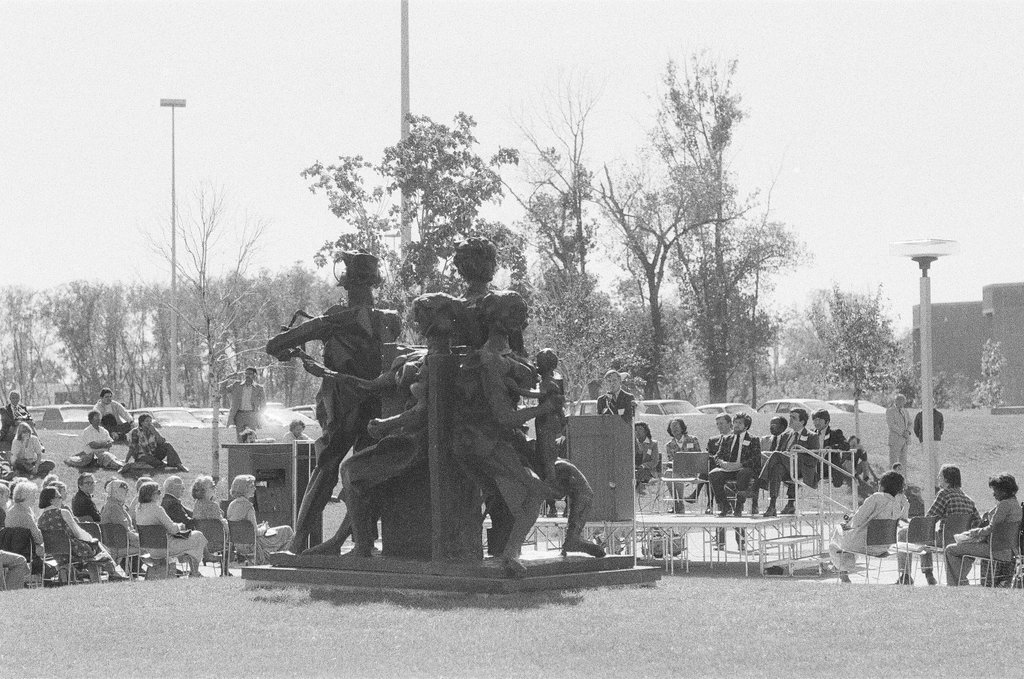Martin Luther King memorial sculpture dedicated - Chicago Sun-Times