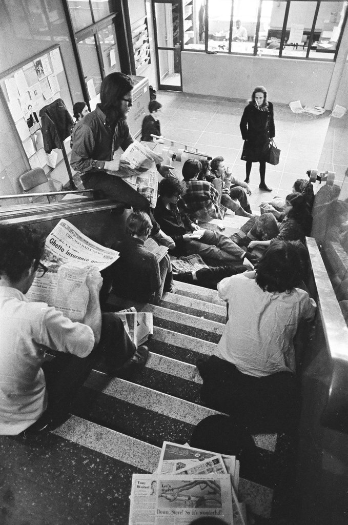 University of Chicago sit-in regarding firing of professor Marlene Dixon - Chicago Sun-Times