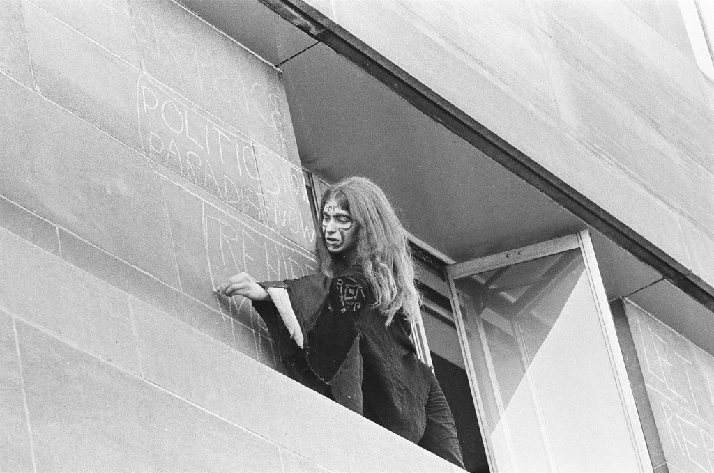 University of Chicago sit-in regarding firing of professor Marlene Dixon - Chicago Sun-Times