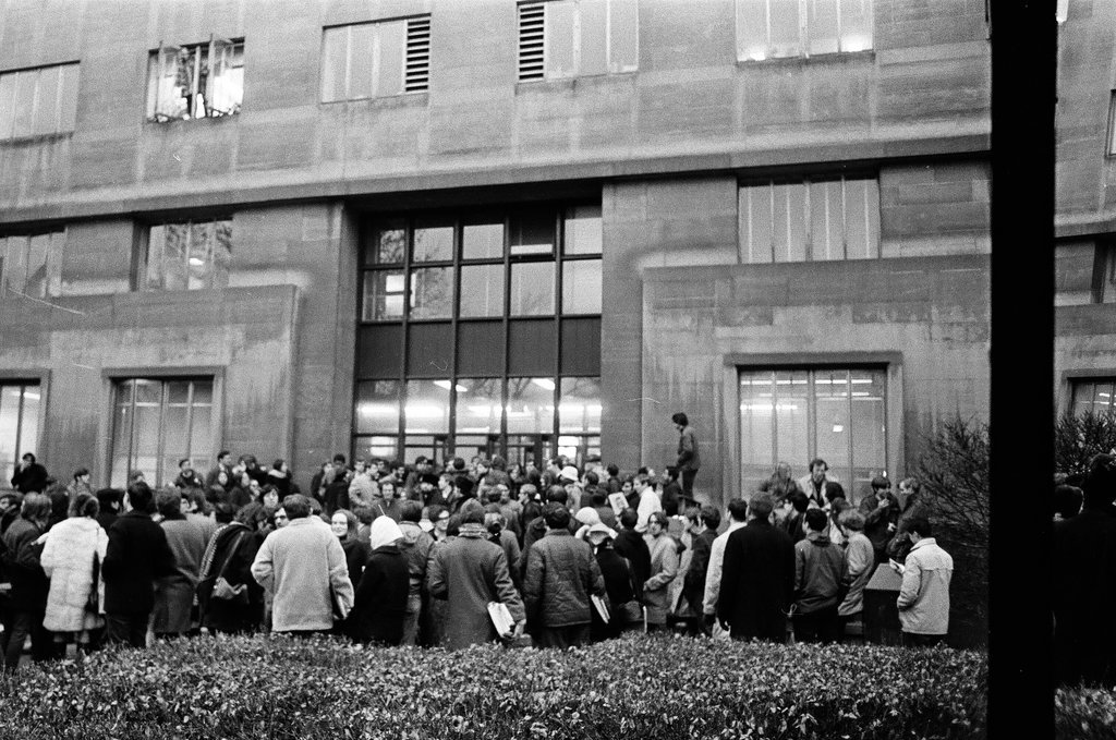 University of Chicago sit-in regarding firing of professor Marlene Dixon - Chicago Sun-Times