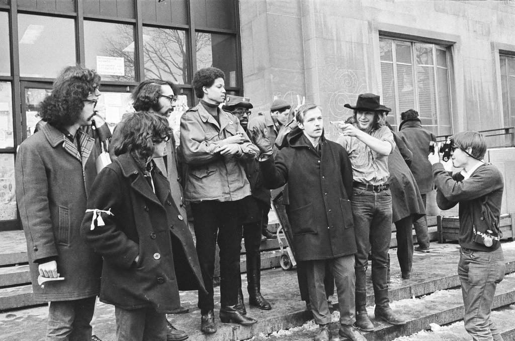 University of Chicago anti-sit-in rally regarding firing of professor Marlene Dixon - Chicago Sun-Times