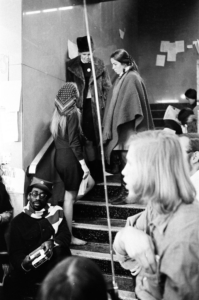 University of Chicago sit-in regarding firing of professor Marlene Dixon - Chicago Sun-Times